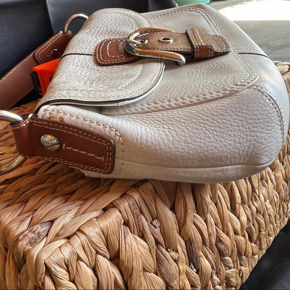 Coach women purse - Picture 7 of 12